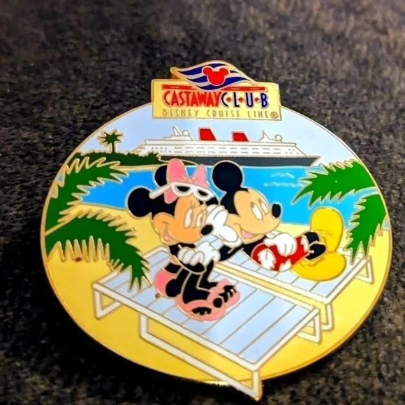 Disney Other - Disney Cruise Line Castaway Club Mickey‎ Minnie Mouse 2006 Pin